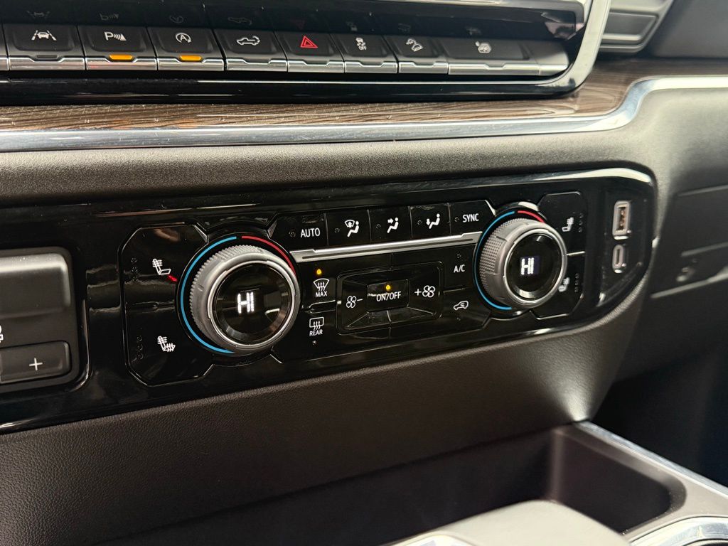 2024 Chevrolet Silverado 1500 RST - Photo 19