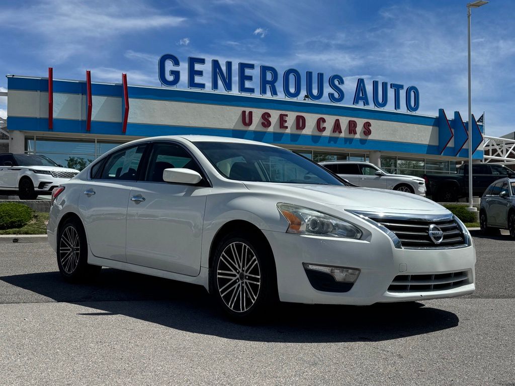 2014 Nissan Altima 2.5 S's photo