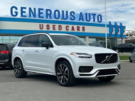 2023 Volvo XC90 Recharge Plug-In Hybrid T8 Plus Dark Theme 7 Passenger SUV