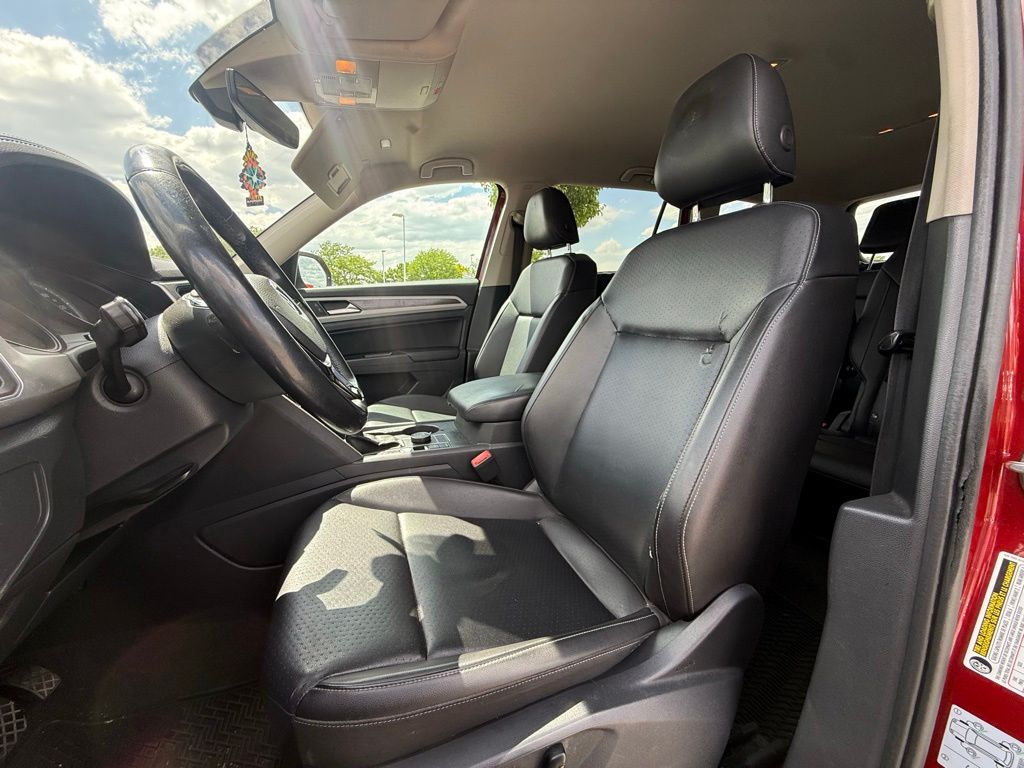 2019 Volkswagen Atlas SE w/Tech - Photo 10