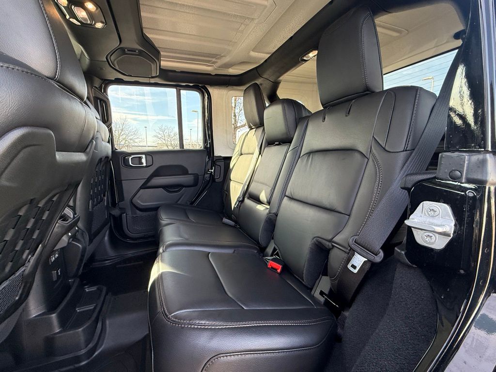 2023 Jeep Wrangler 4-Door Rubicon 392 - Photo 23