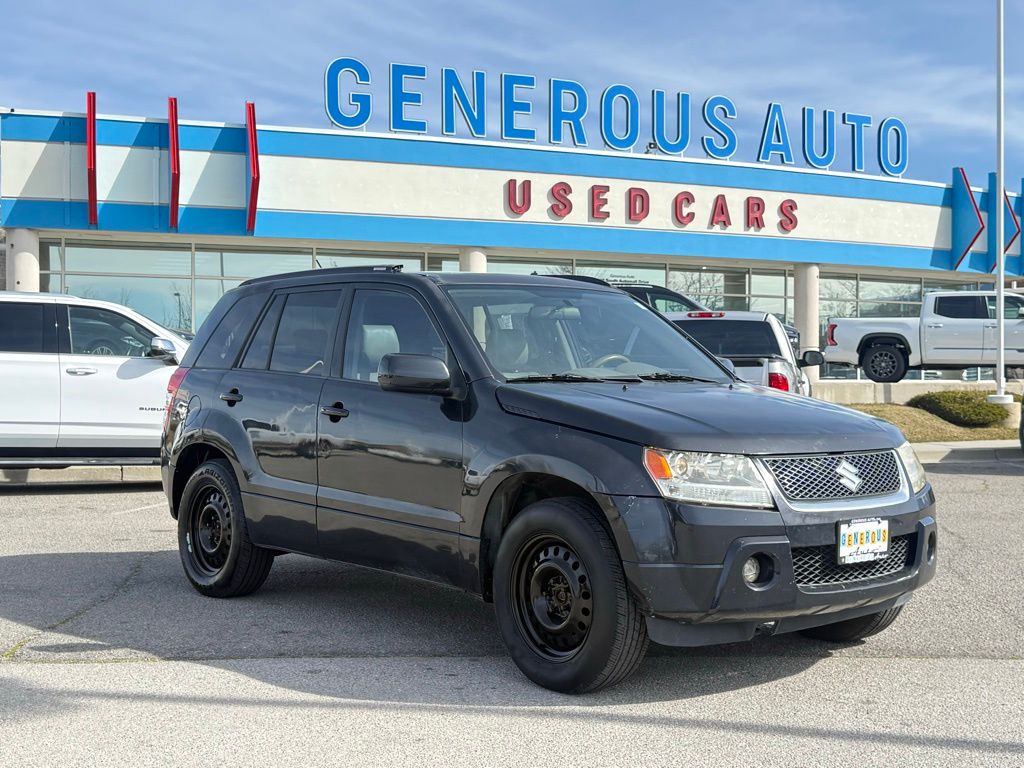 2006 Suzuki Grand Vitara Luxury
