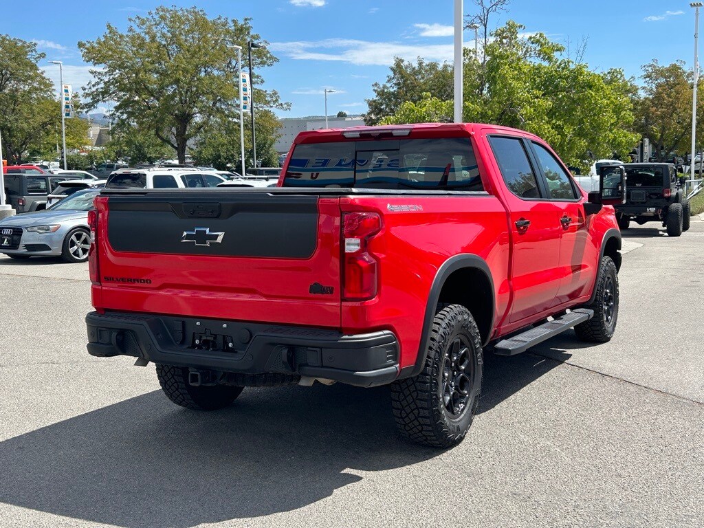 2024 Chevrolet Silverado 1500 ZR2 photo 3