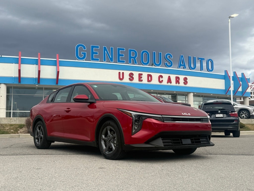 2025 Kia K4 LXS's photo