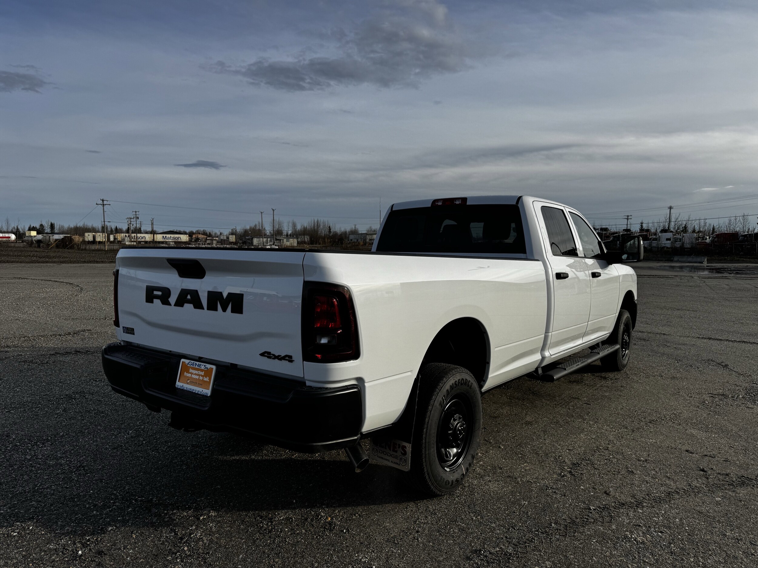 2025 Ram 2500 Tradesman photo 2