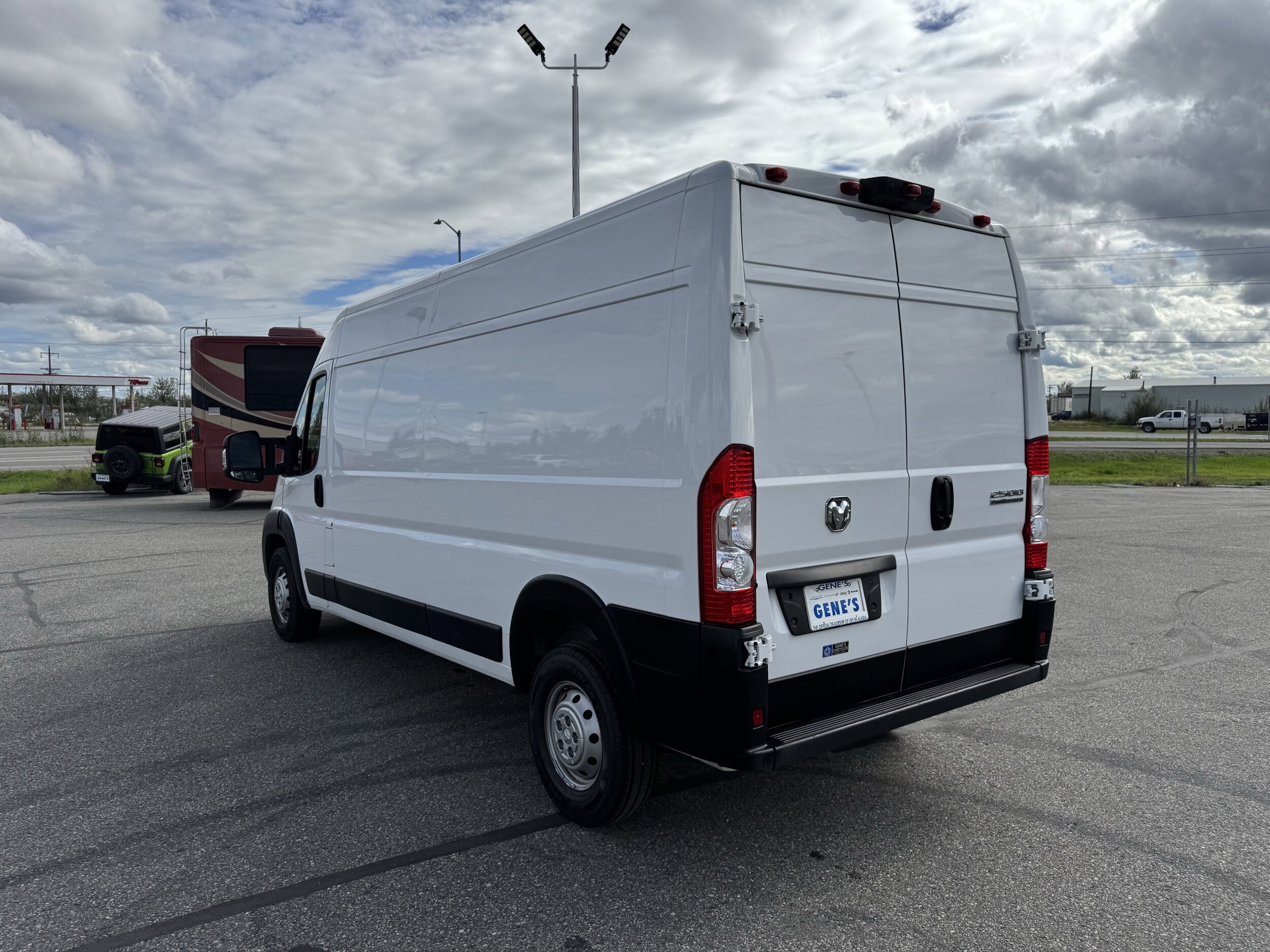 2023 Ram ProMaster 2500 photo 2