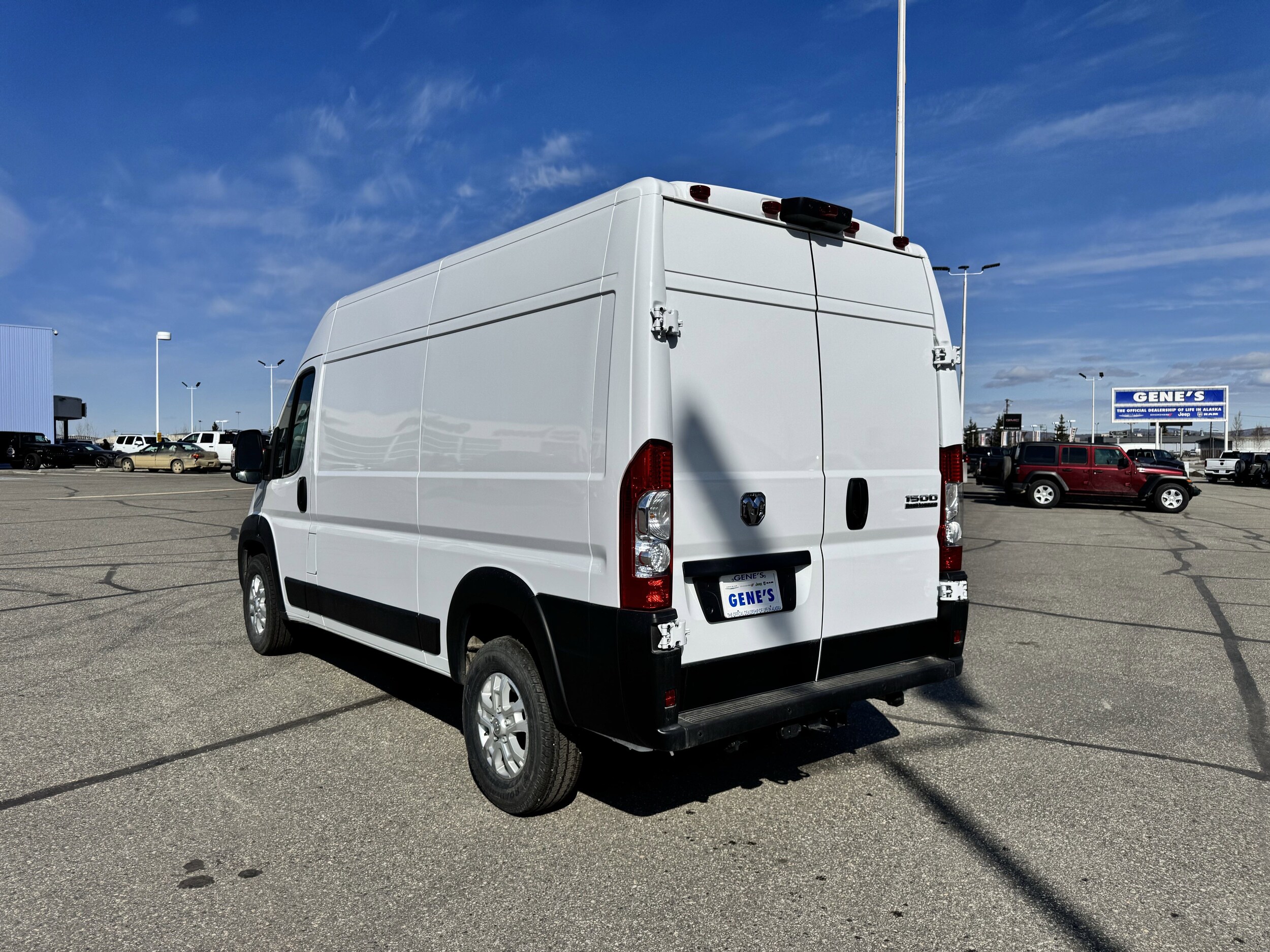 2025 Ram ProMaster 1500 SLT Cargo Van High Roof photo 3