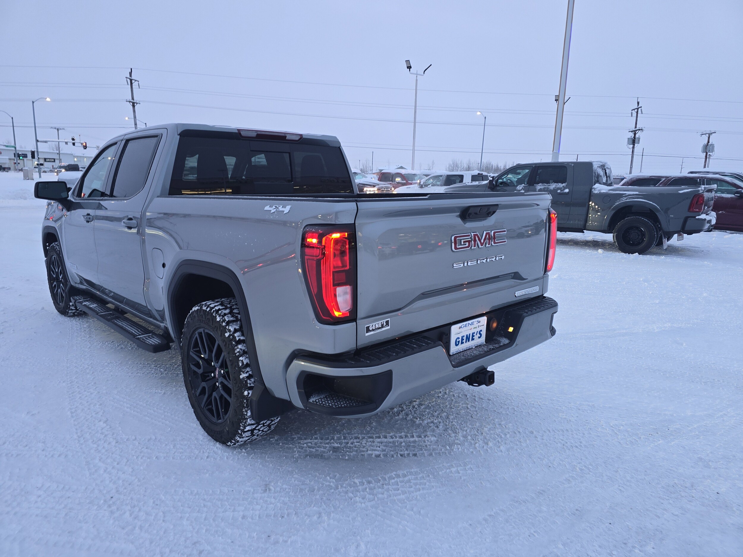 2024 Gmc Sierra 1500 Elevation photo 4