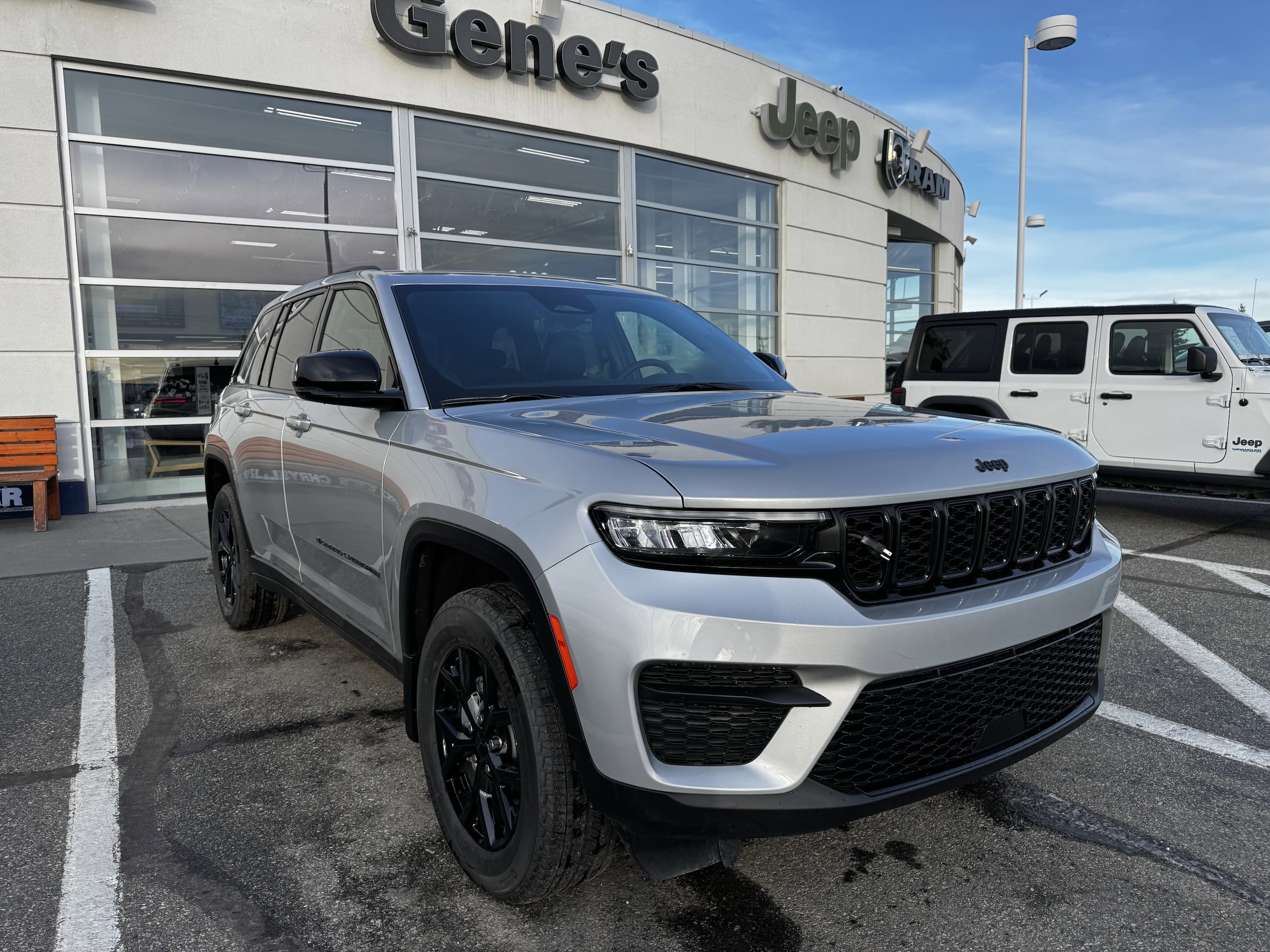 2025 Jeep Grand Cherokee Sport Utility 