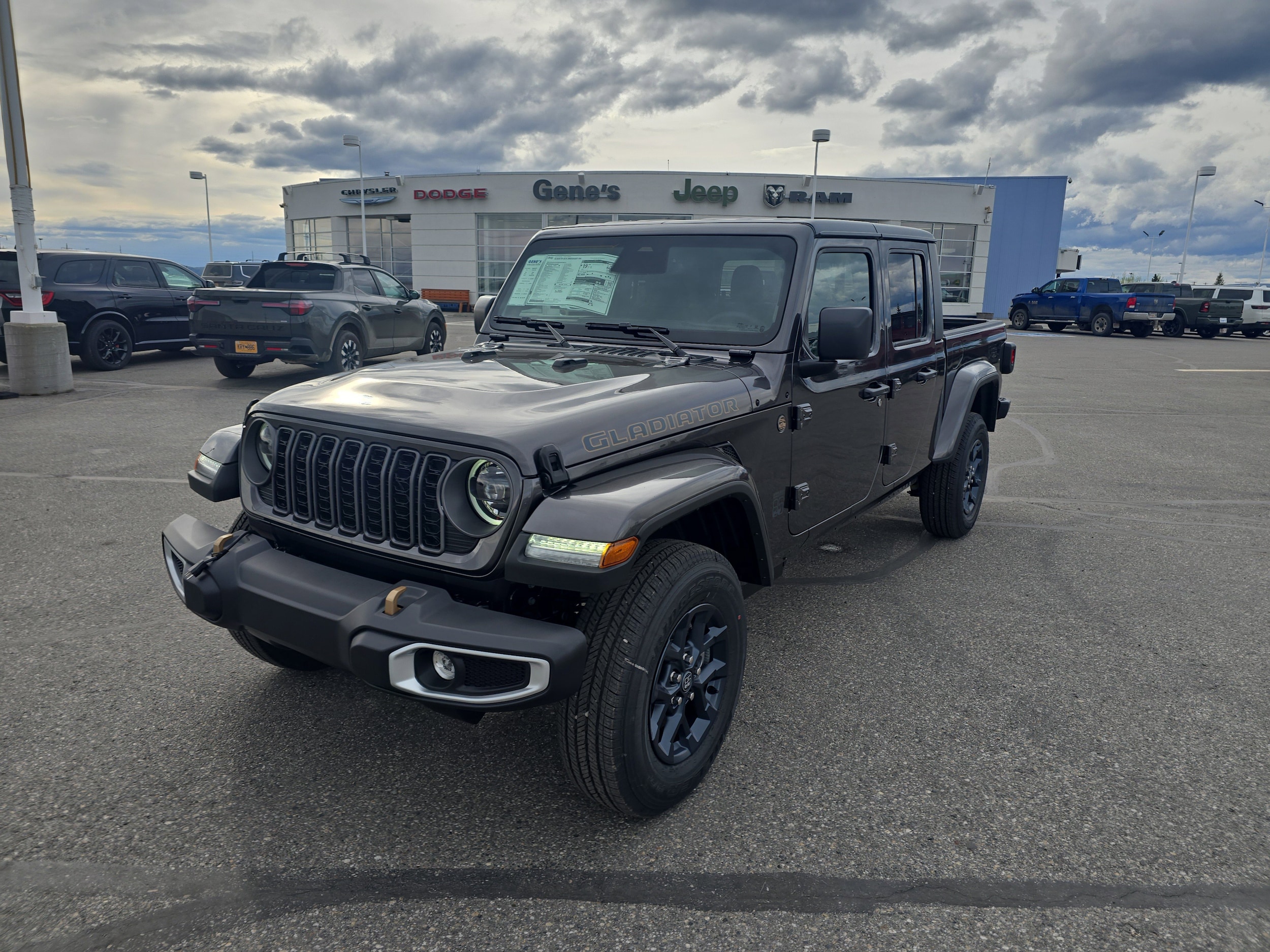2026 Jeep Gladiator 85th Anniversary Edition Auto's photo
