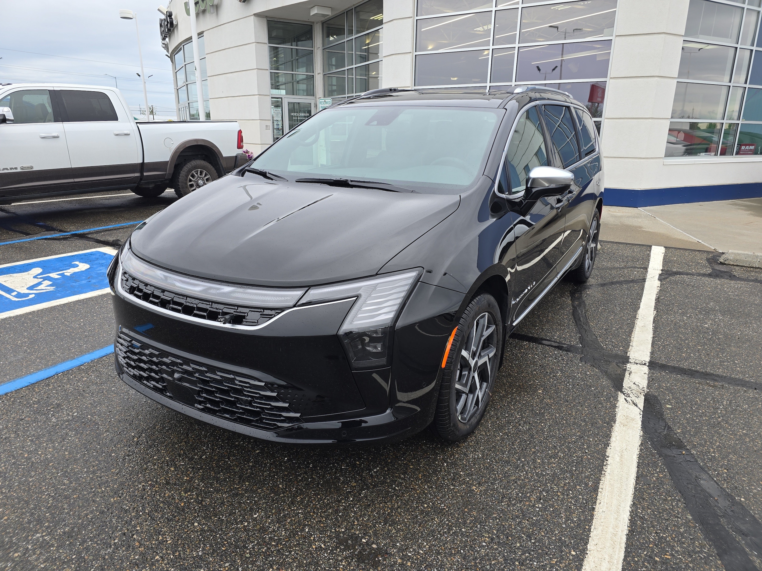 2027 Chrysler Pacifica