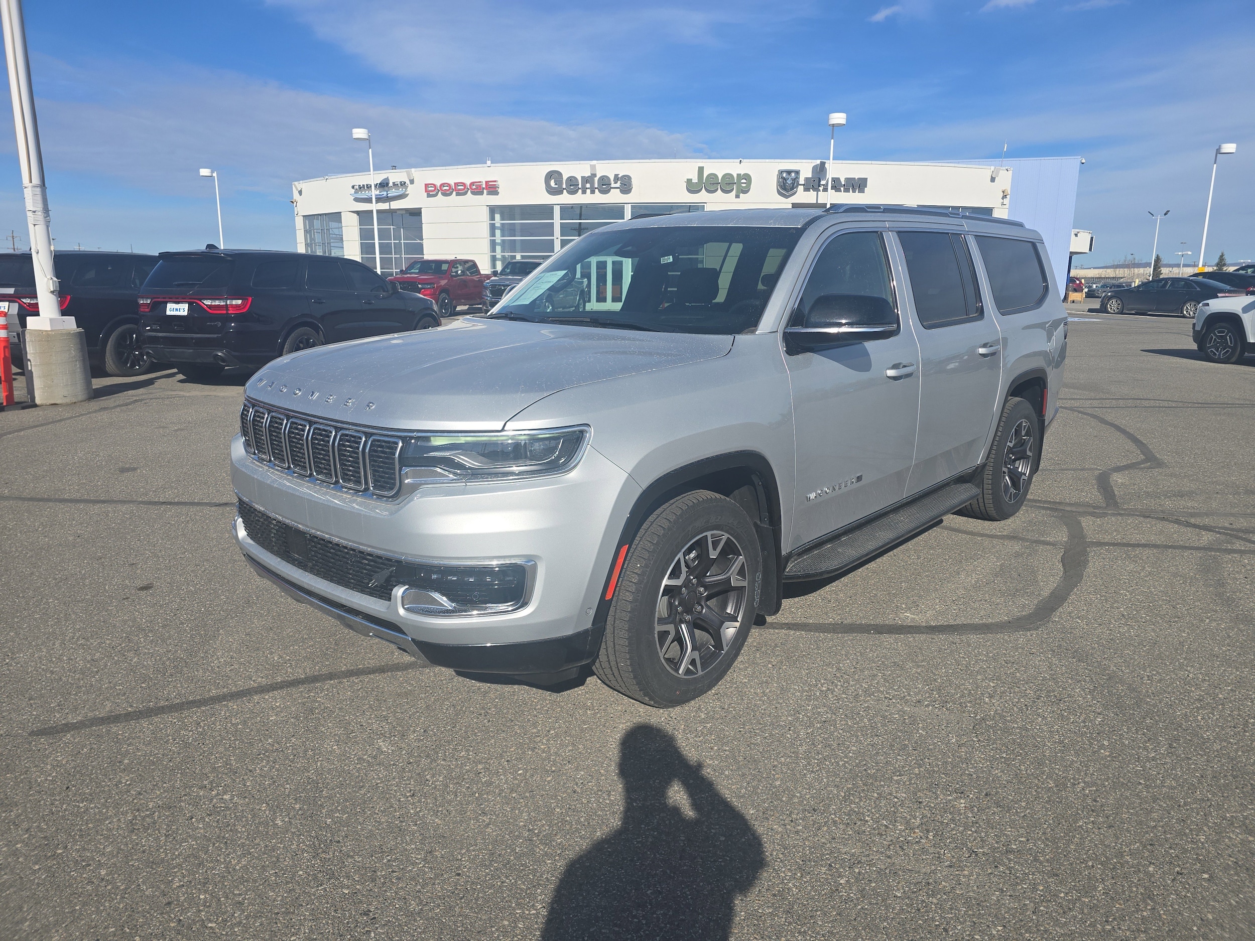 2024 Jeep Wagoneer L Series III 4WD's photo