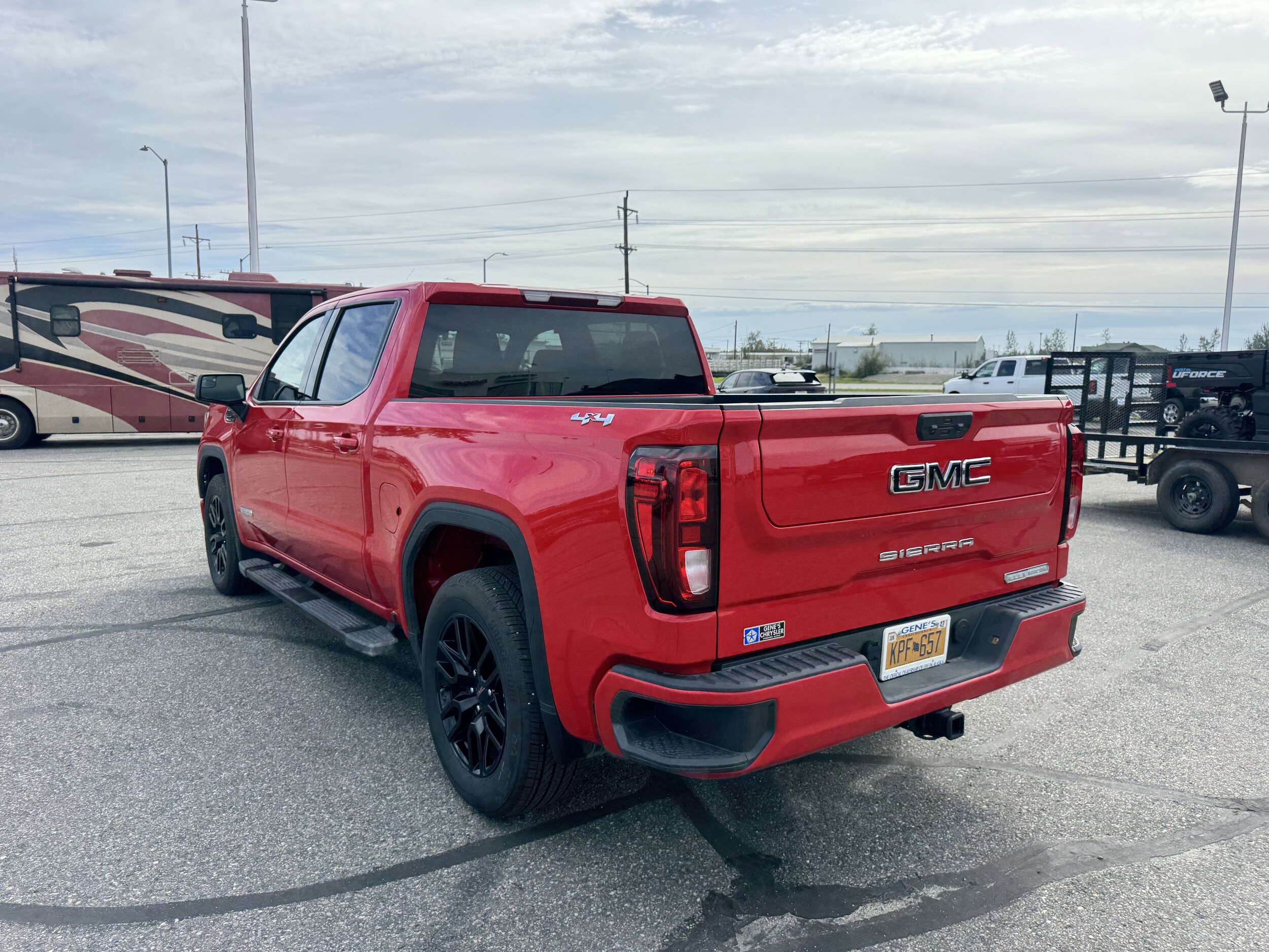 2024 Gmc Sierra 1500 Elevation photo 3