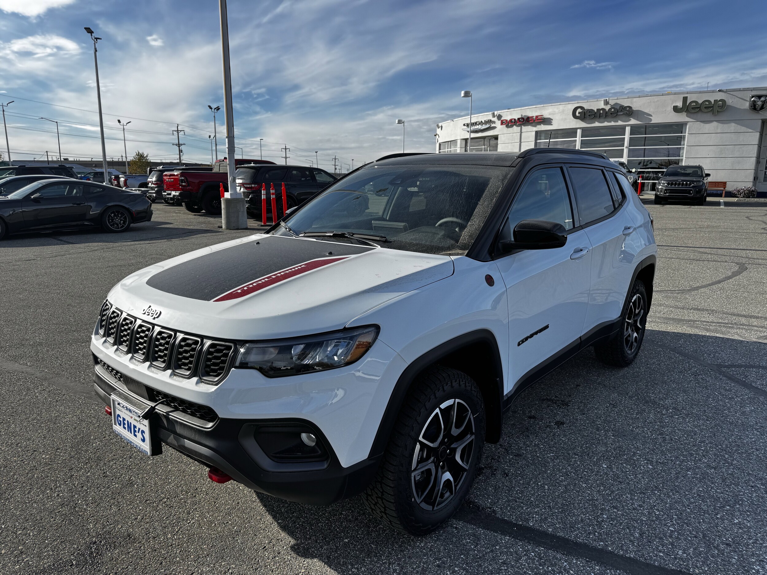 2025 Jeep Compass Trailhawk photo 4