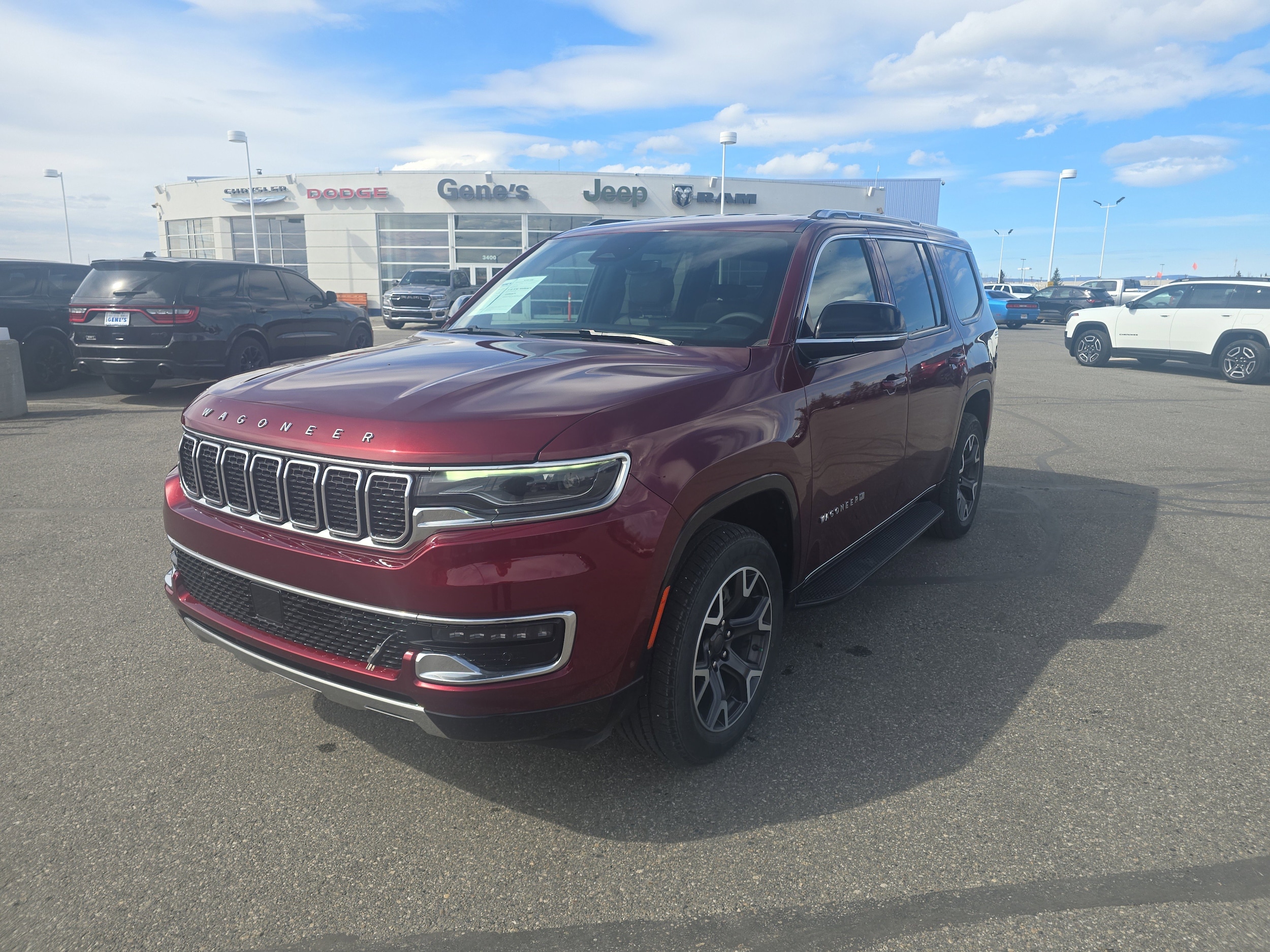2023 Jeep Wagoneer Series III 4WD's photo