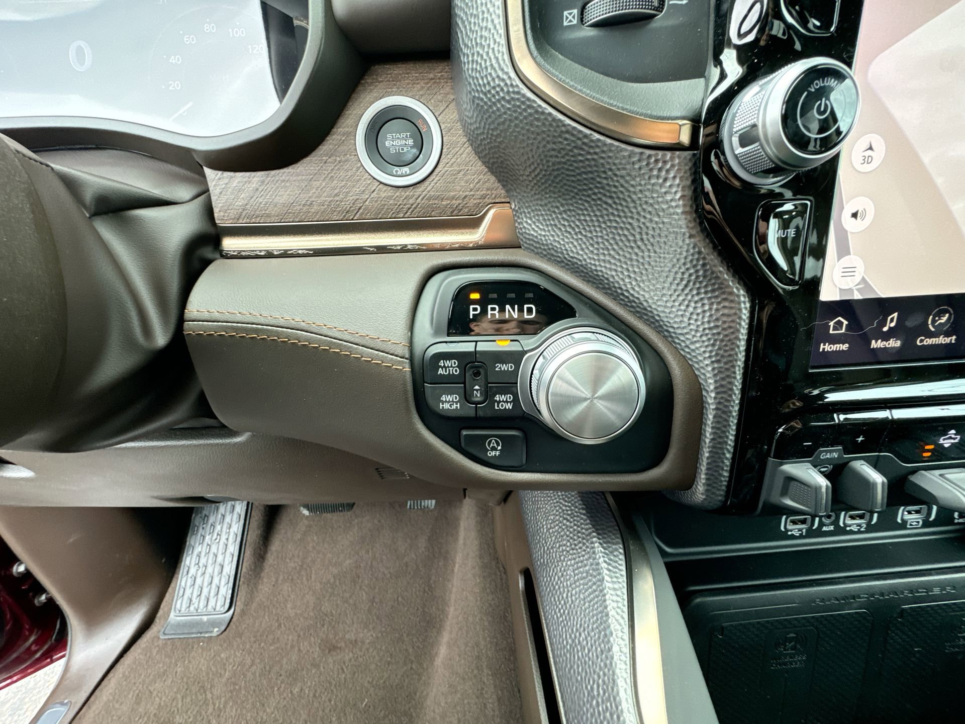 2025 RAM Ram 1500 Pickup Limited Longhorn - Photo 14