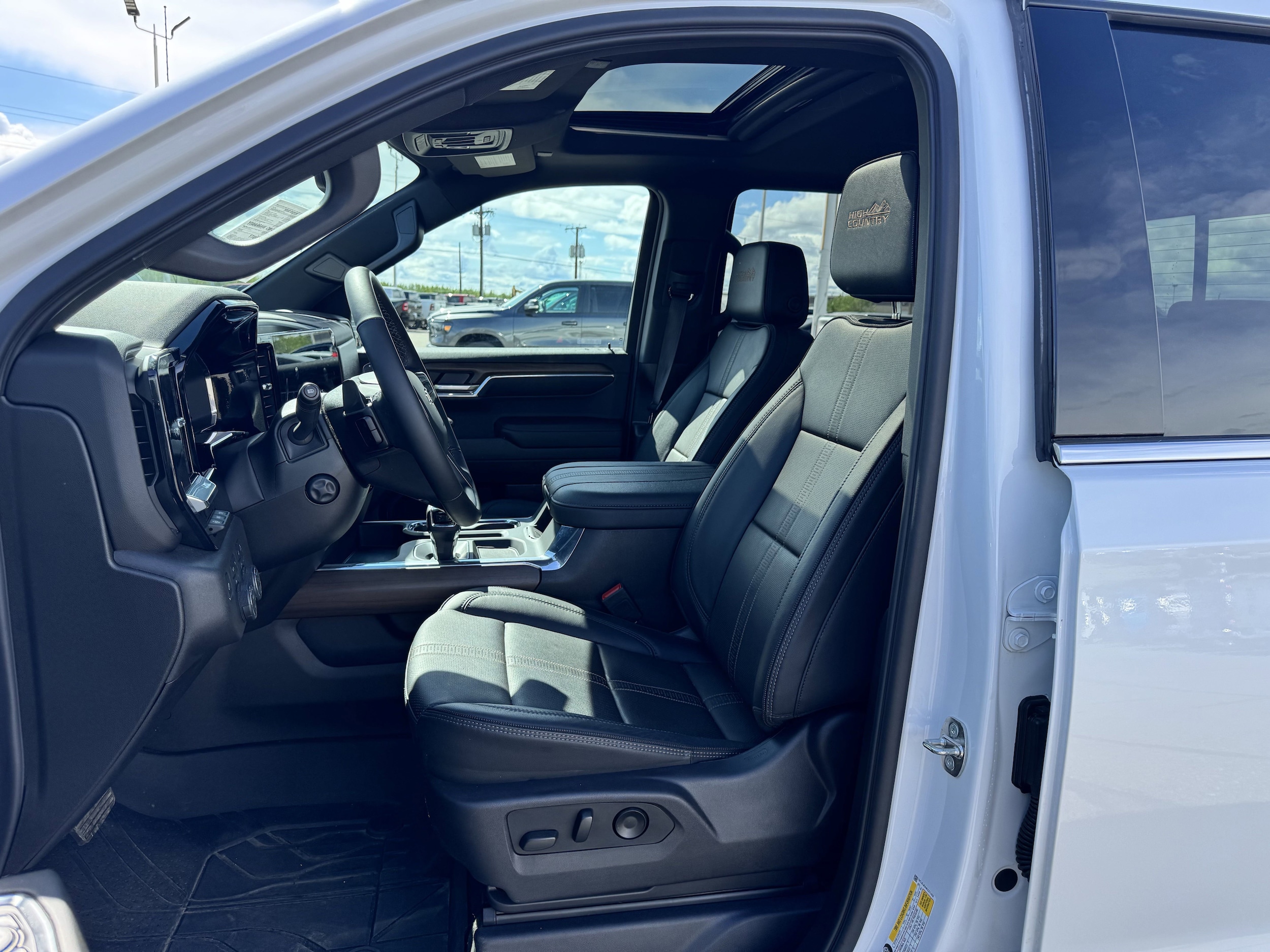 2024 Chevrolet Silverado 1500 High Country - Photo 6