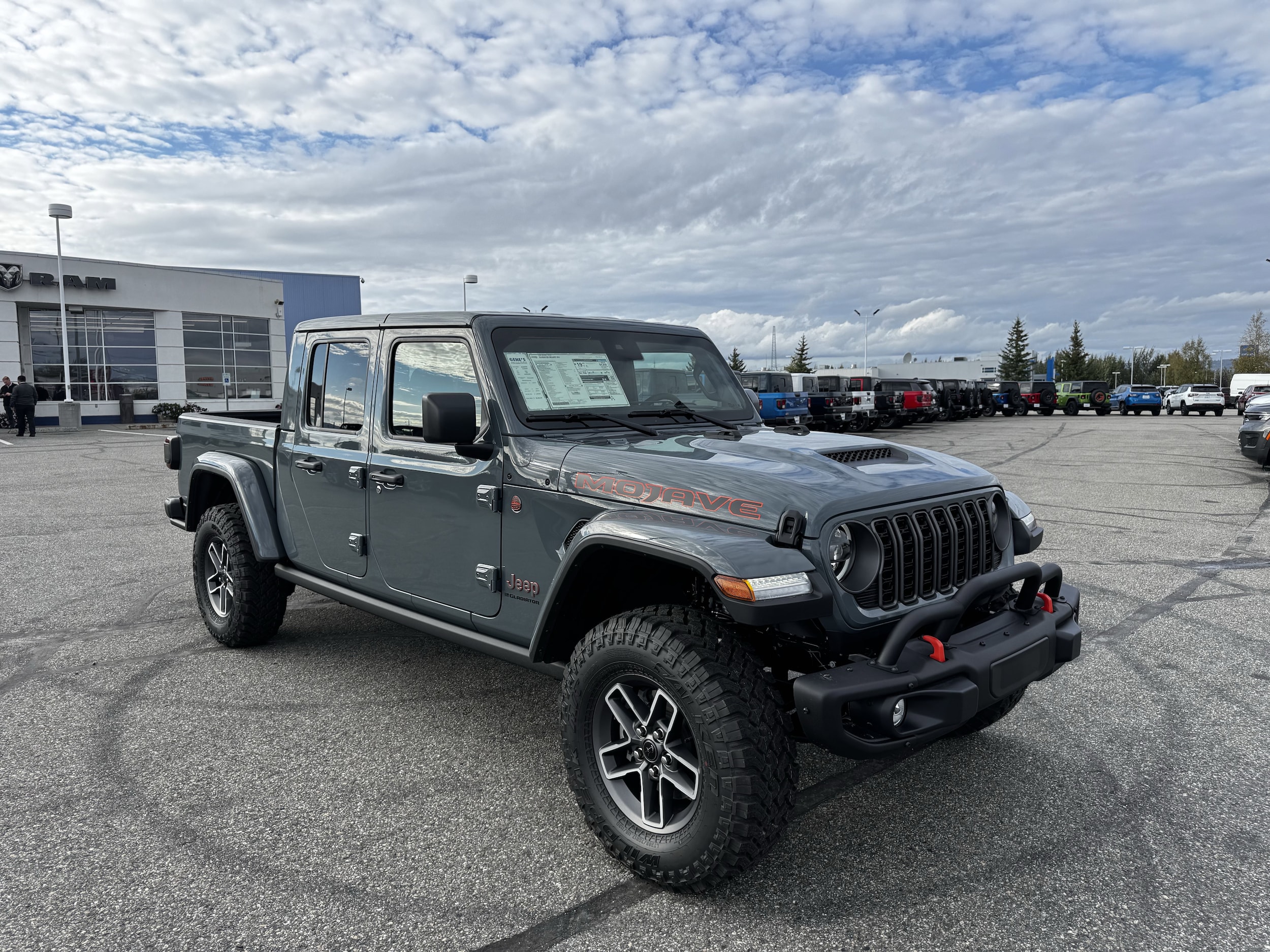 2025 Jeep Gladiator Pickup 