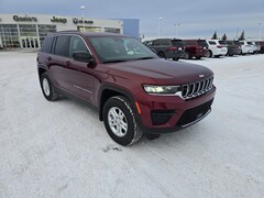 2025 Jeep Grand Cherokee LAREDO 4X4 Sport Utility