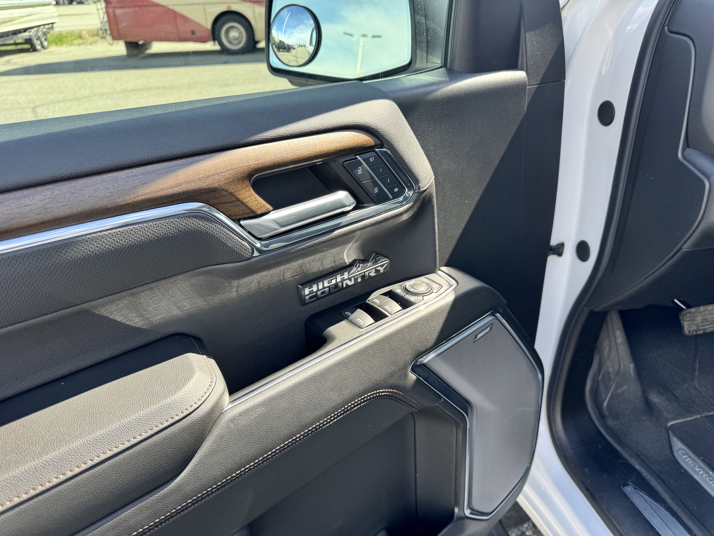 2024 Chevrolet Silverado 1500 High Country - Photo 8