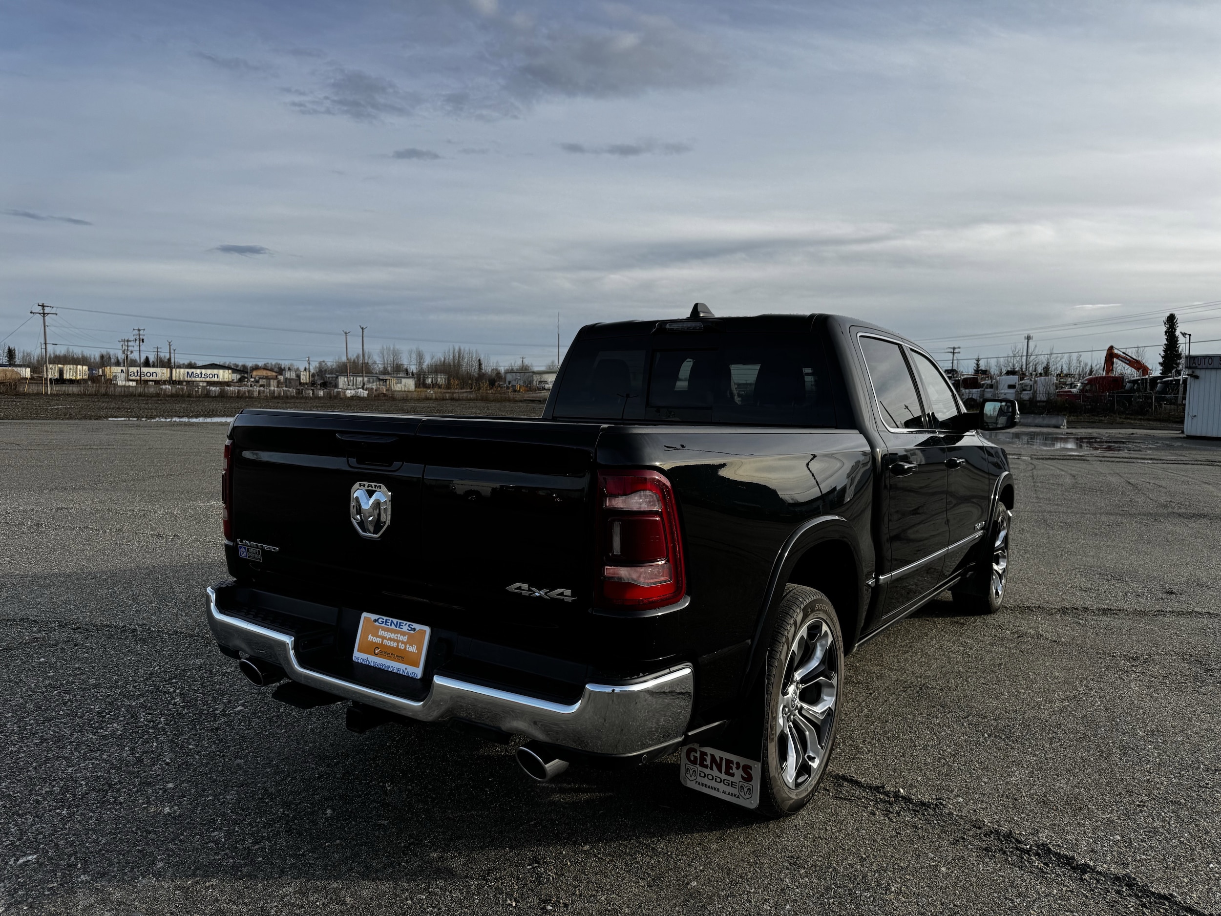 2024 Ram 1500 Limited photo 2