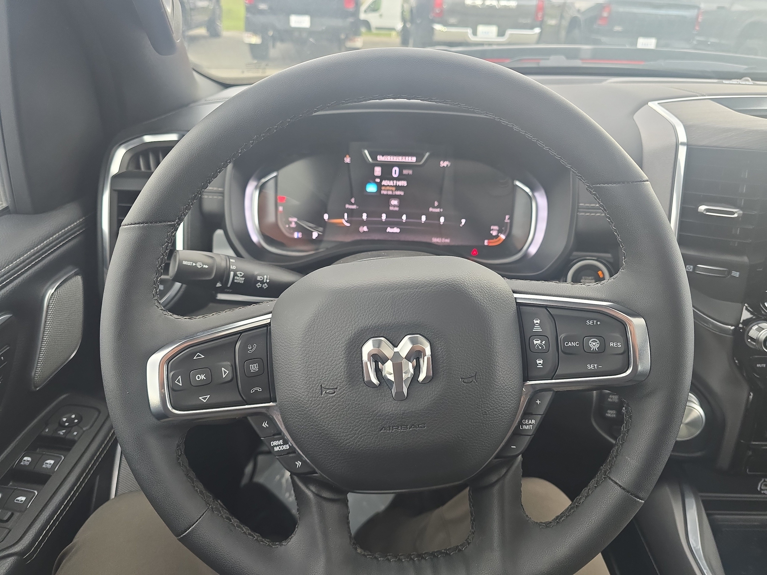 2025 RAM Ram 1500 Pickup Laramie - Photo 11