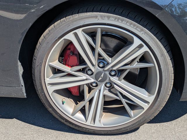 2024 GENESIS G70 Standard - Photo 10