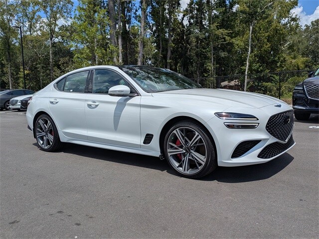 2024 Genesis G70 2.5T Sport Prestige photo 2