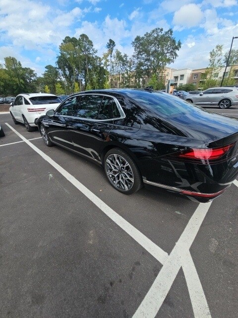 2025 Genesis G90 3.5T E-Supercharger photo 2