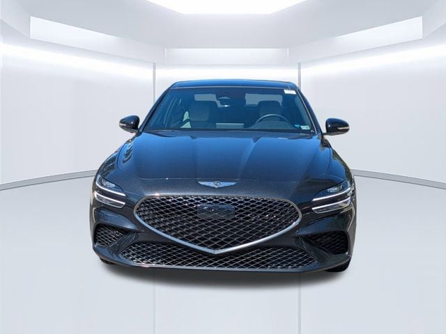 2024 GENESIS G70 Standard - Photo 8