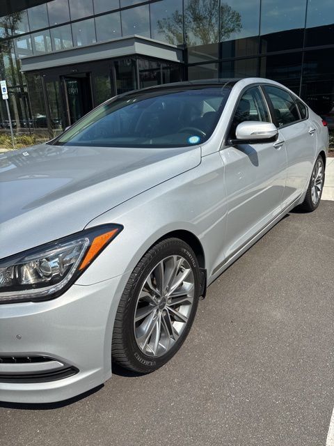 2015 Hyundai Genesis Base