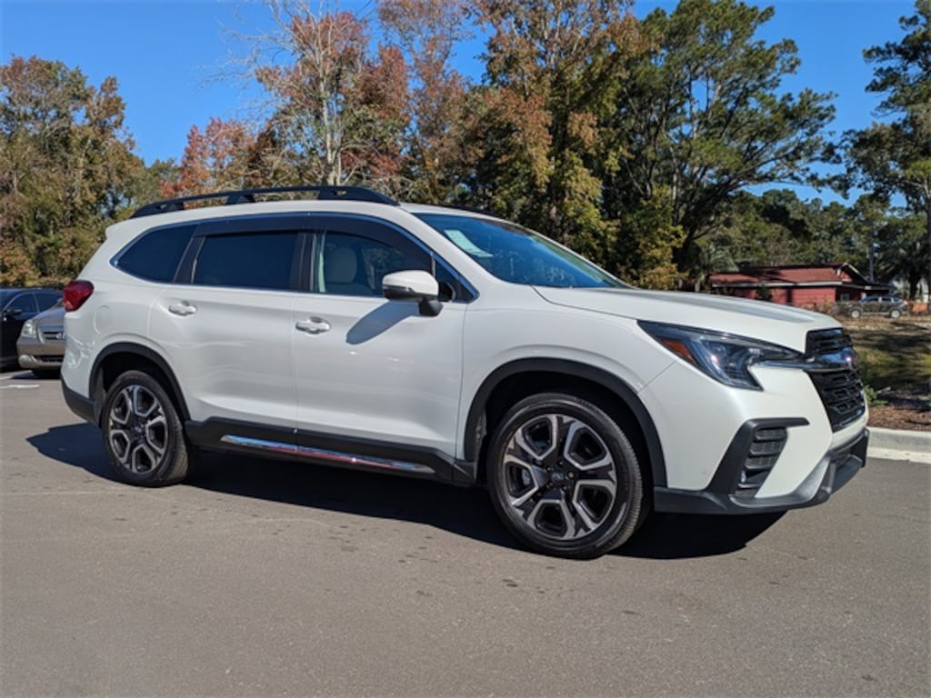 Used 2023 Subaru Ascent Limited 8-Passenger SUV