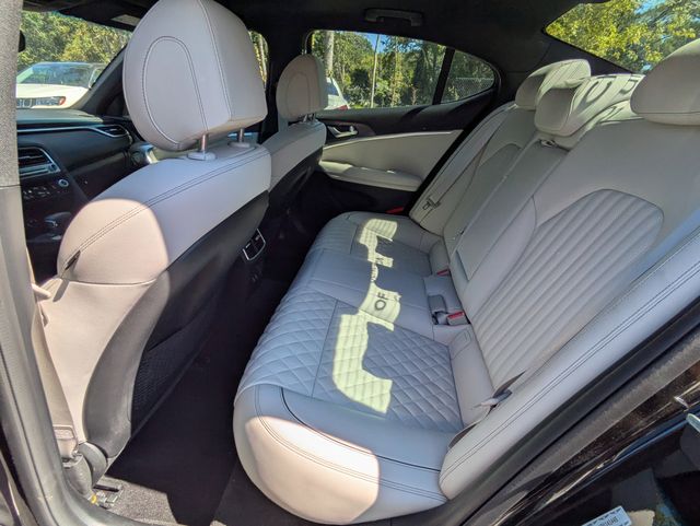 2024 GENESIS G70 Standard - Photo 12