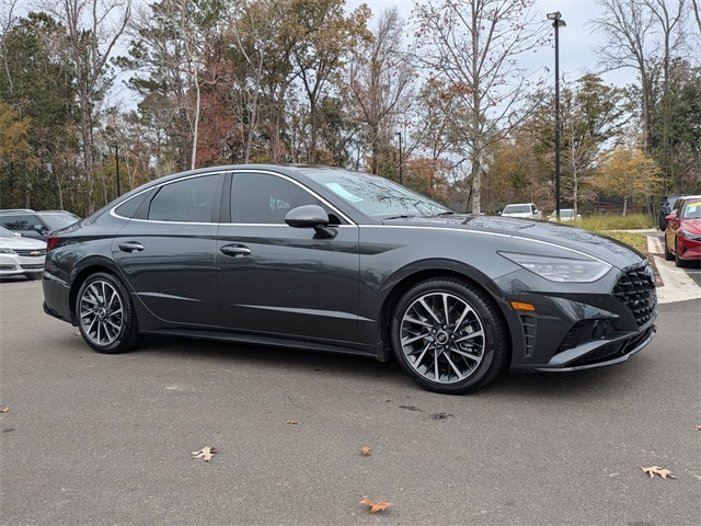 2022 Hyundai Sonata Limited's photo