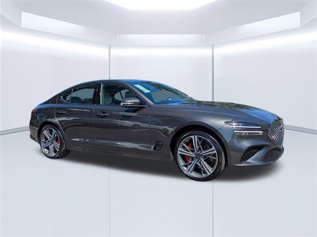 2025 GENESIS G70 Standard's photo