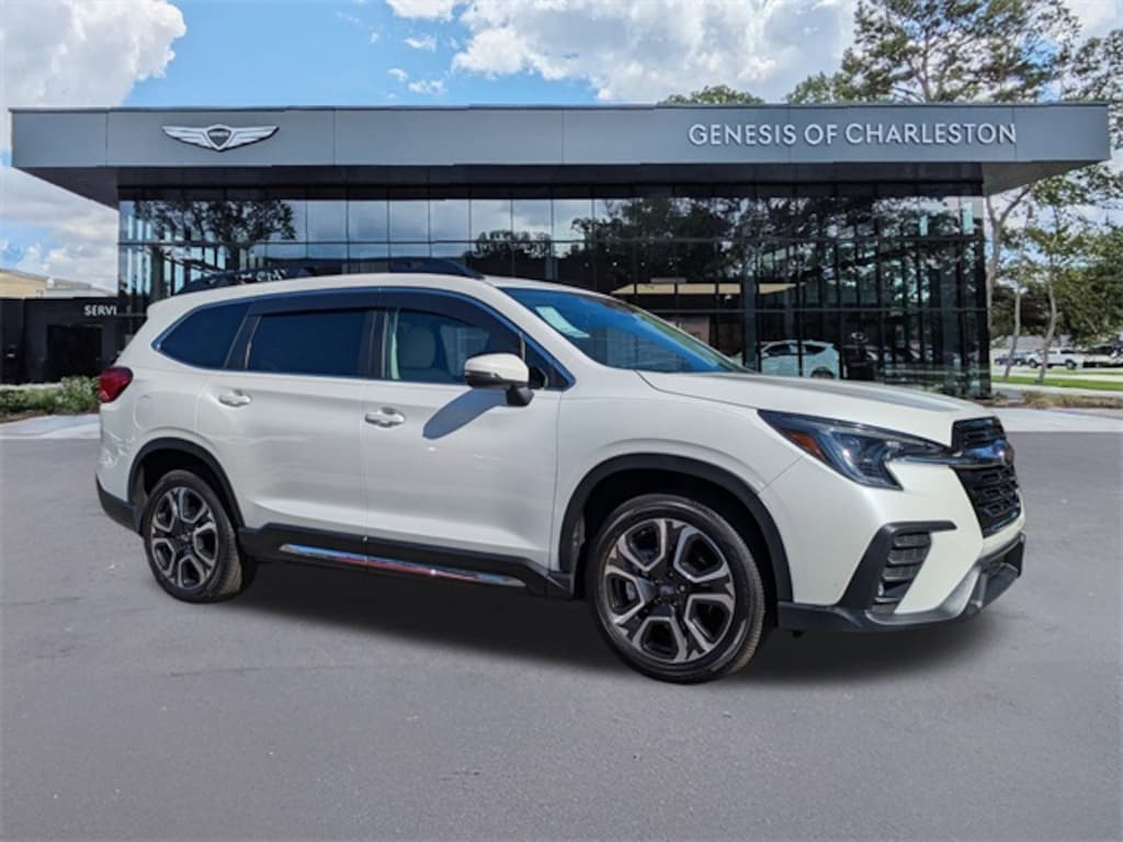 Used 2023 Subaru Ascent Limited 8-Passenger SUV