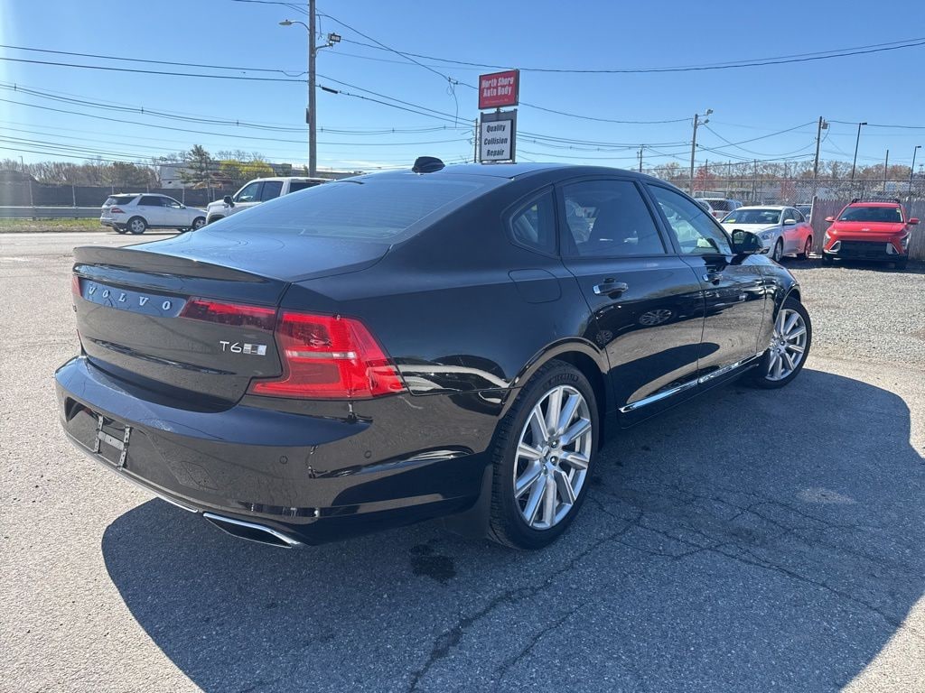 Used 2018 Volvo S90 T6 AWD Inscription Sedan
