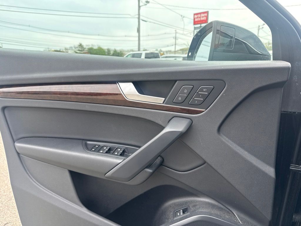 2020 Audi Q5 Premium - Photo 15