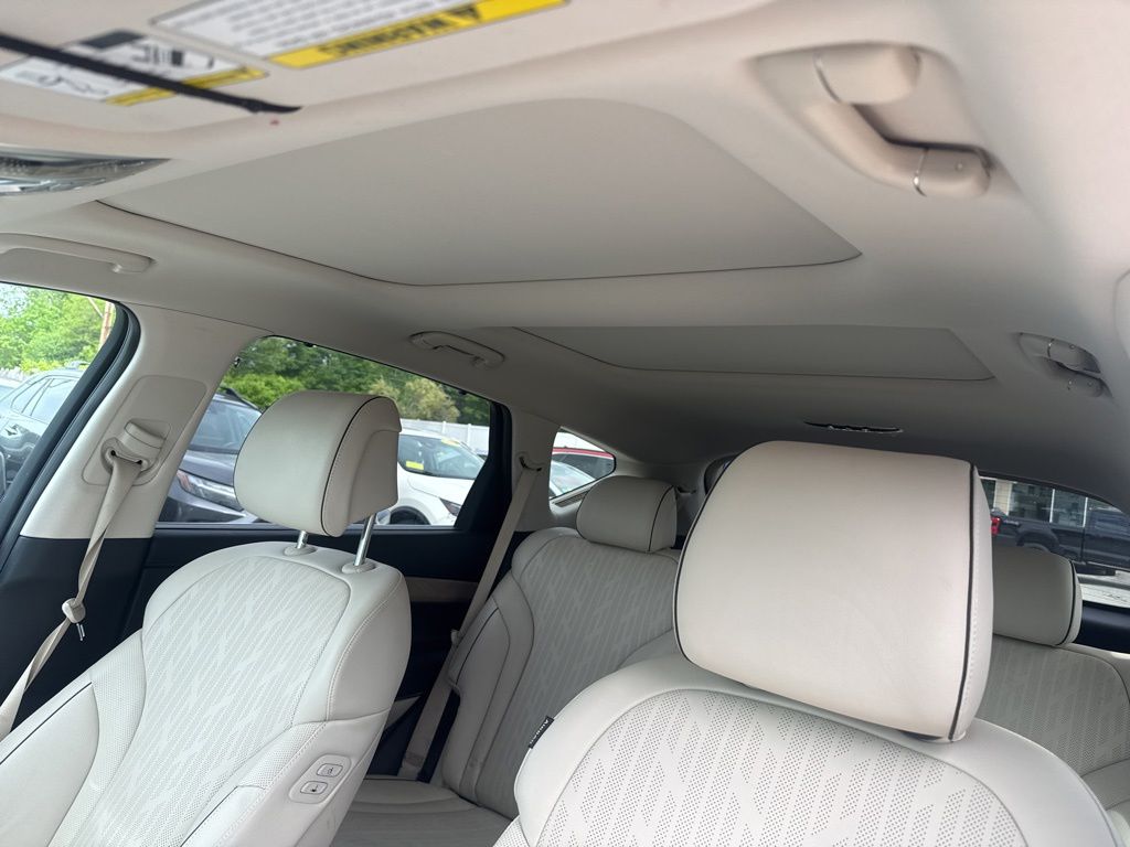 2024 GENESIS GV80 - Photo 14