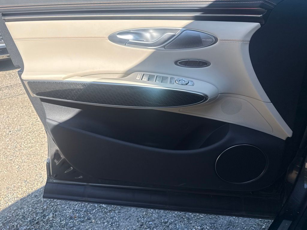 2026 GENESIS GV70 Sport Prestige - Photo 14