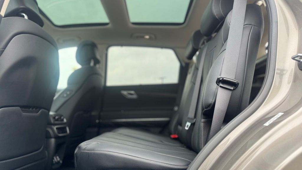 2021 GENESIS GV80 - Photo 22