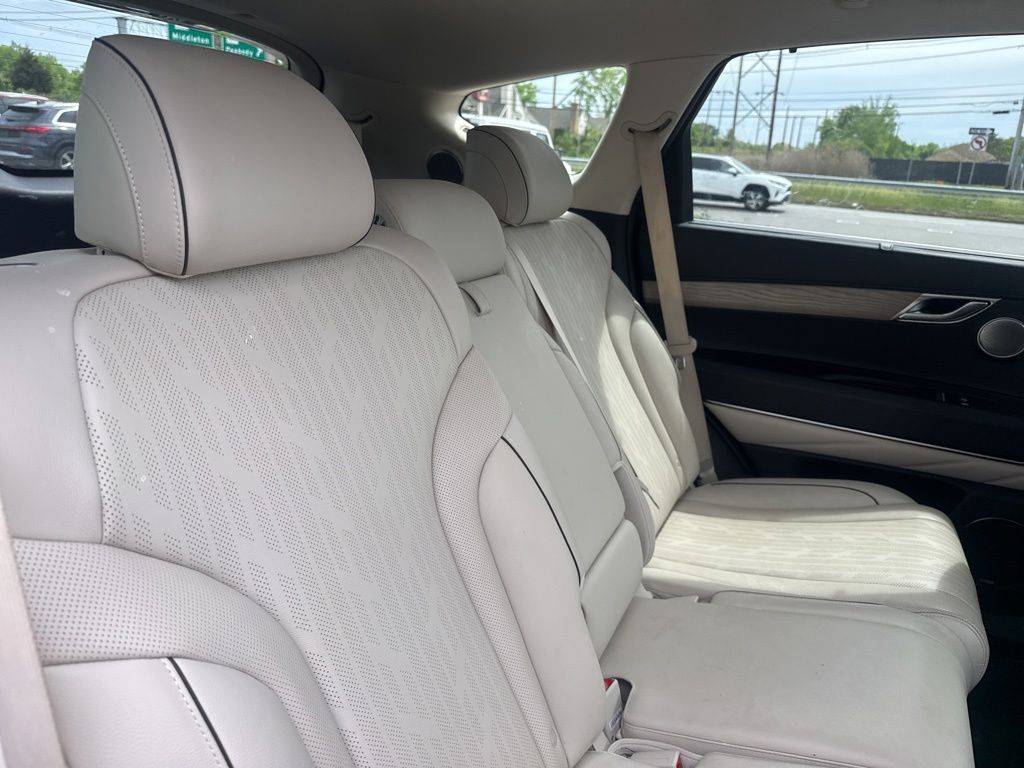 2024 GENESIS GV80 - Photo 19