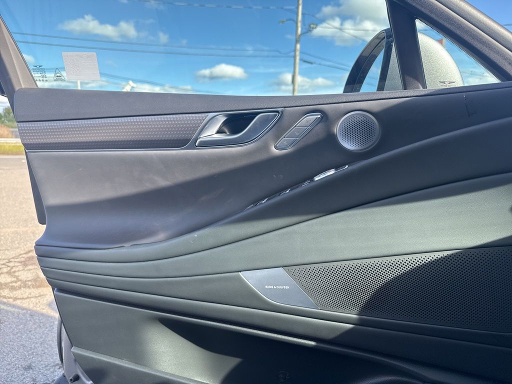 2025 GENESIS G80 Sport Advanced - Photo 13