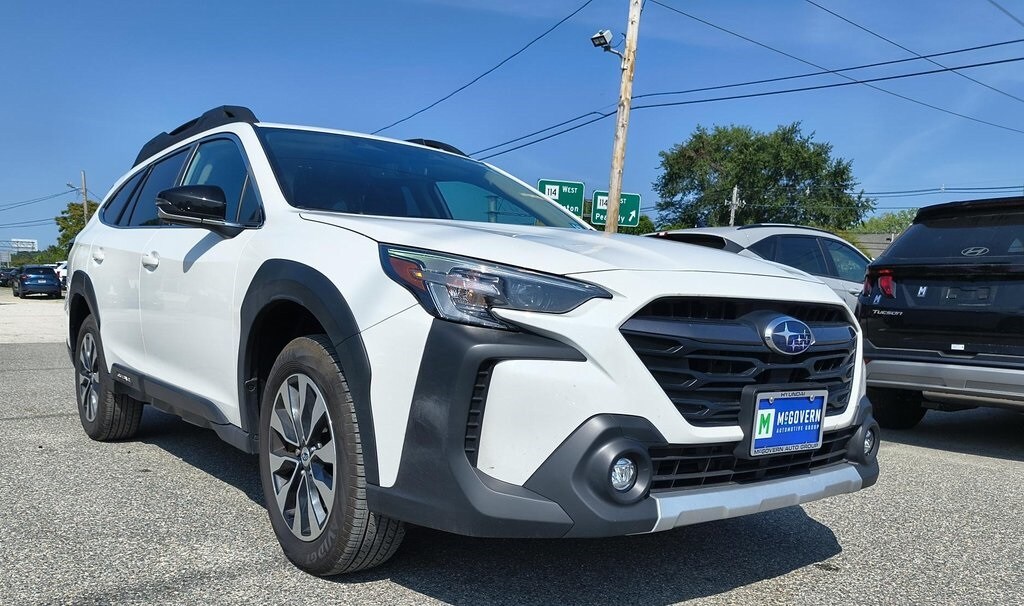 2025 Subaru Outback Limited XT photo 3