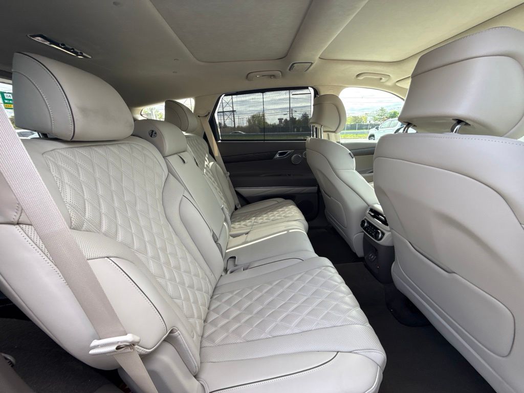 2024 GENESIS GV80 - Photo 19