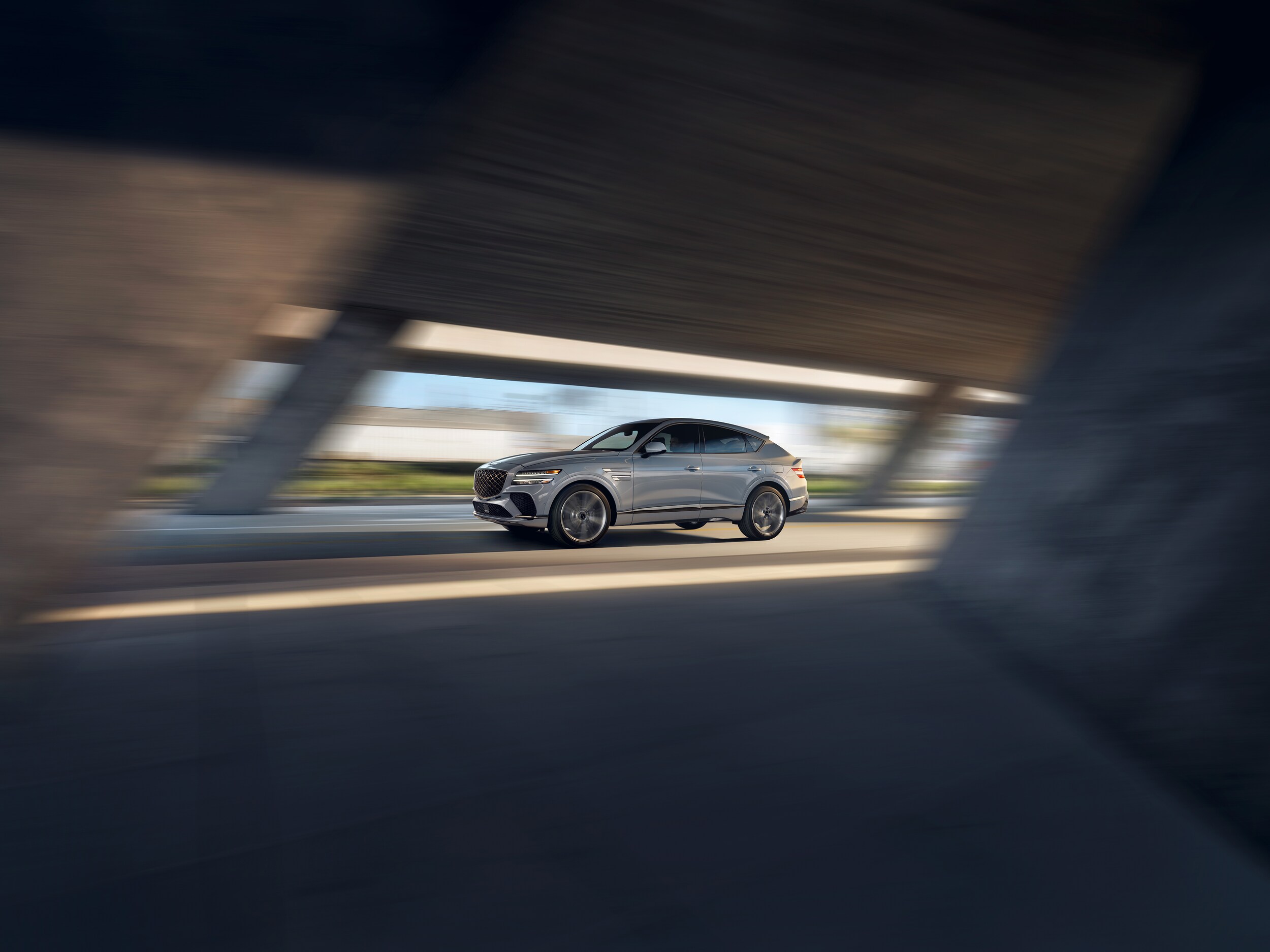  Genesis GV80 driving on the road