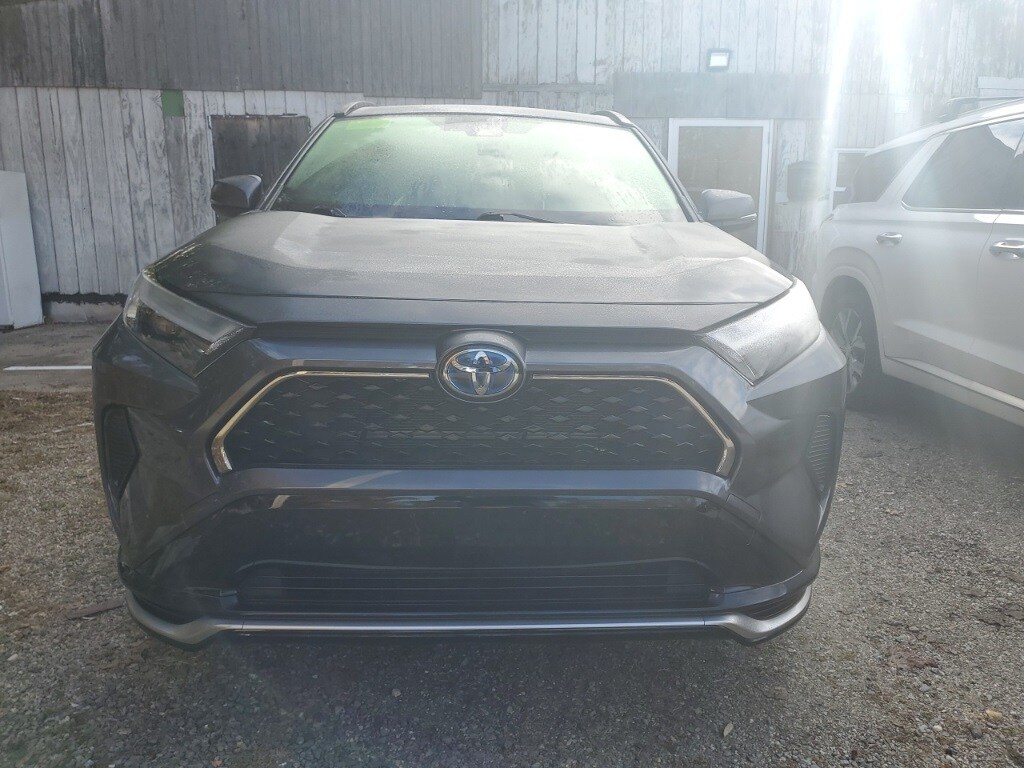 2023 Toyota RAV4 Prime SE photo 2
