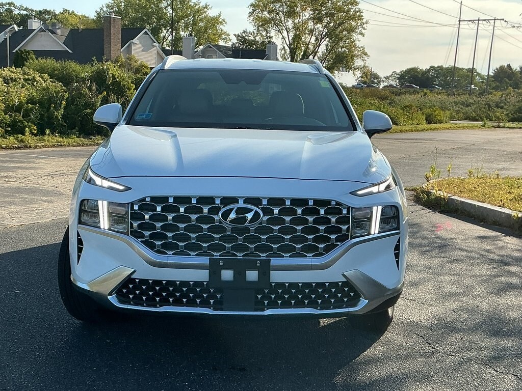 2022 Hyundai Santa Fe SEL photo 2