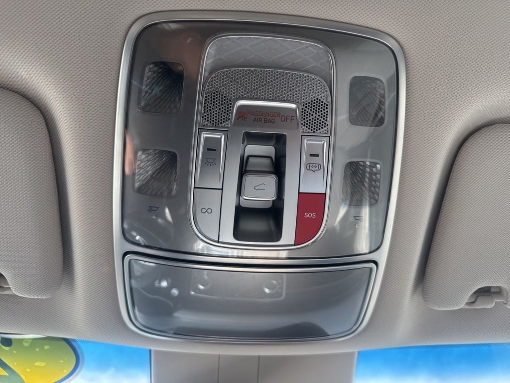 2024 GENESIS GV80 - Photo 11