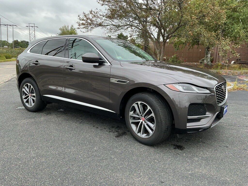 2022 Jaguar F-PACE P250 S photo 3